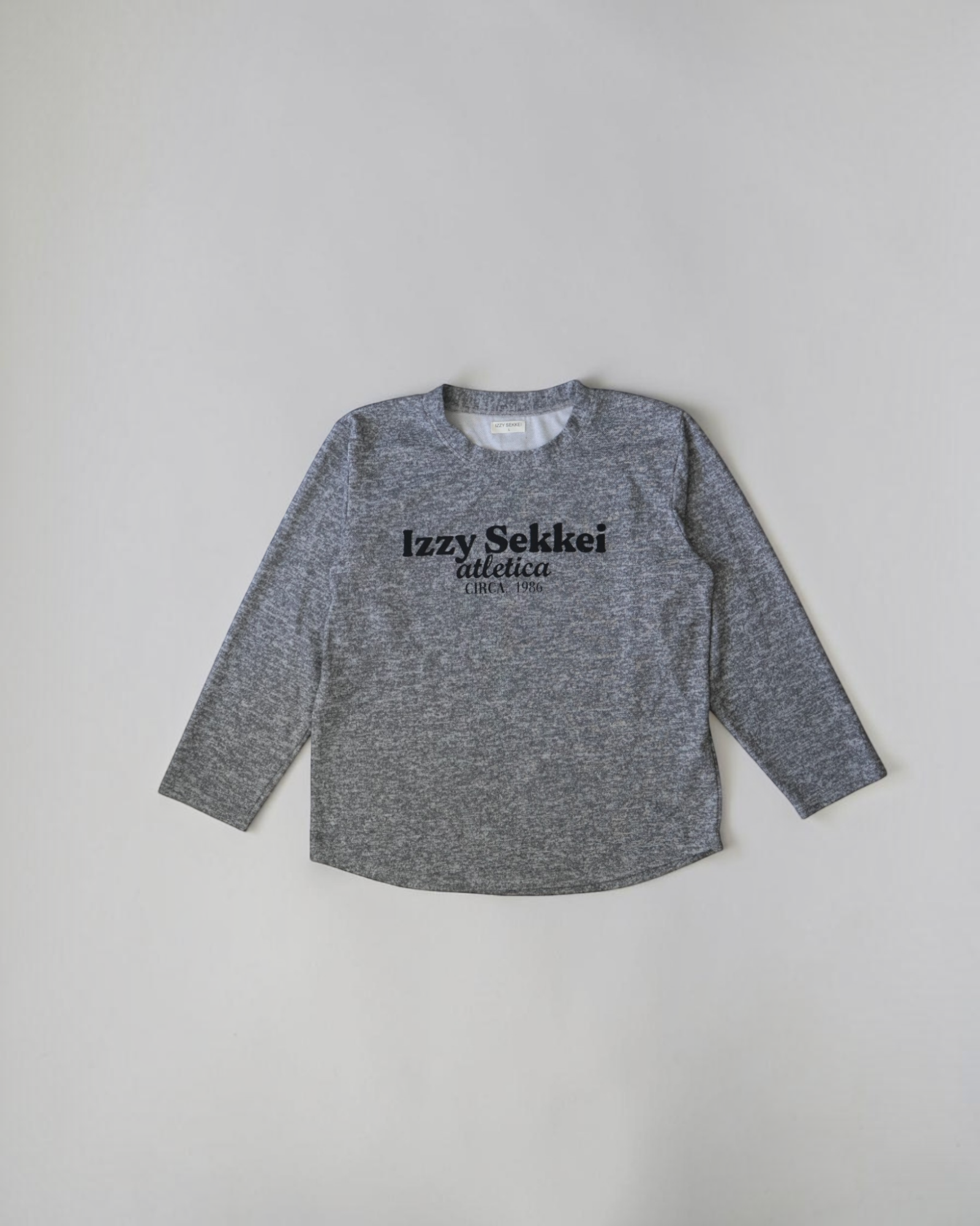 IZZY SEKKEI ATLETICA LONG SLEEVE T-SHIRT - DARK GREY