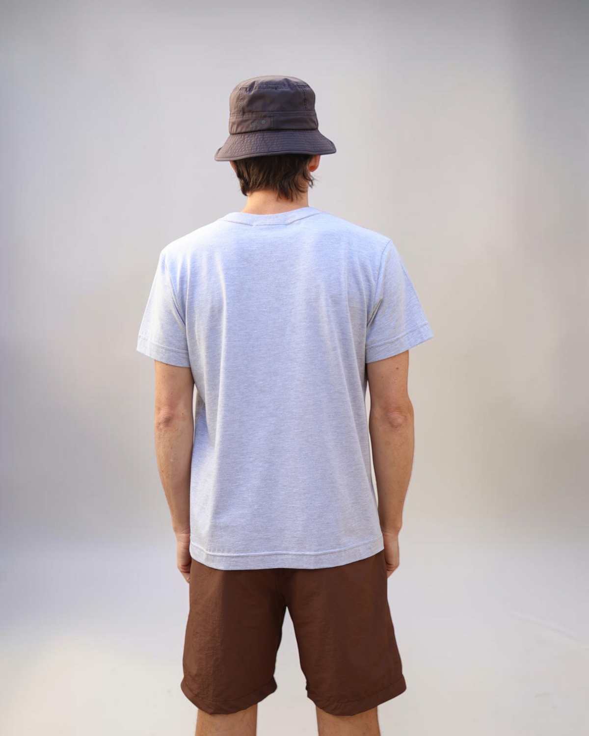 IZZY SEKKEI RUNNING T-SHIRT