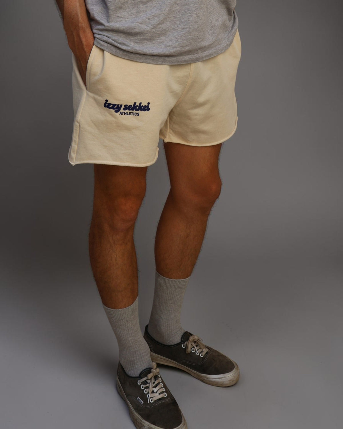 RAW COTTON SHORTS