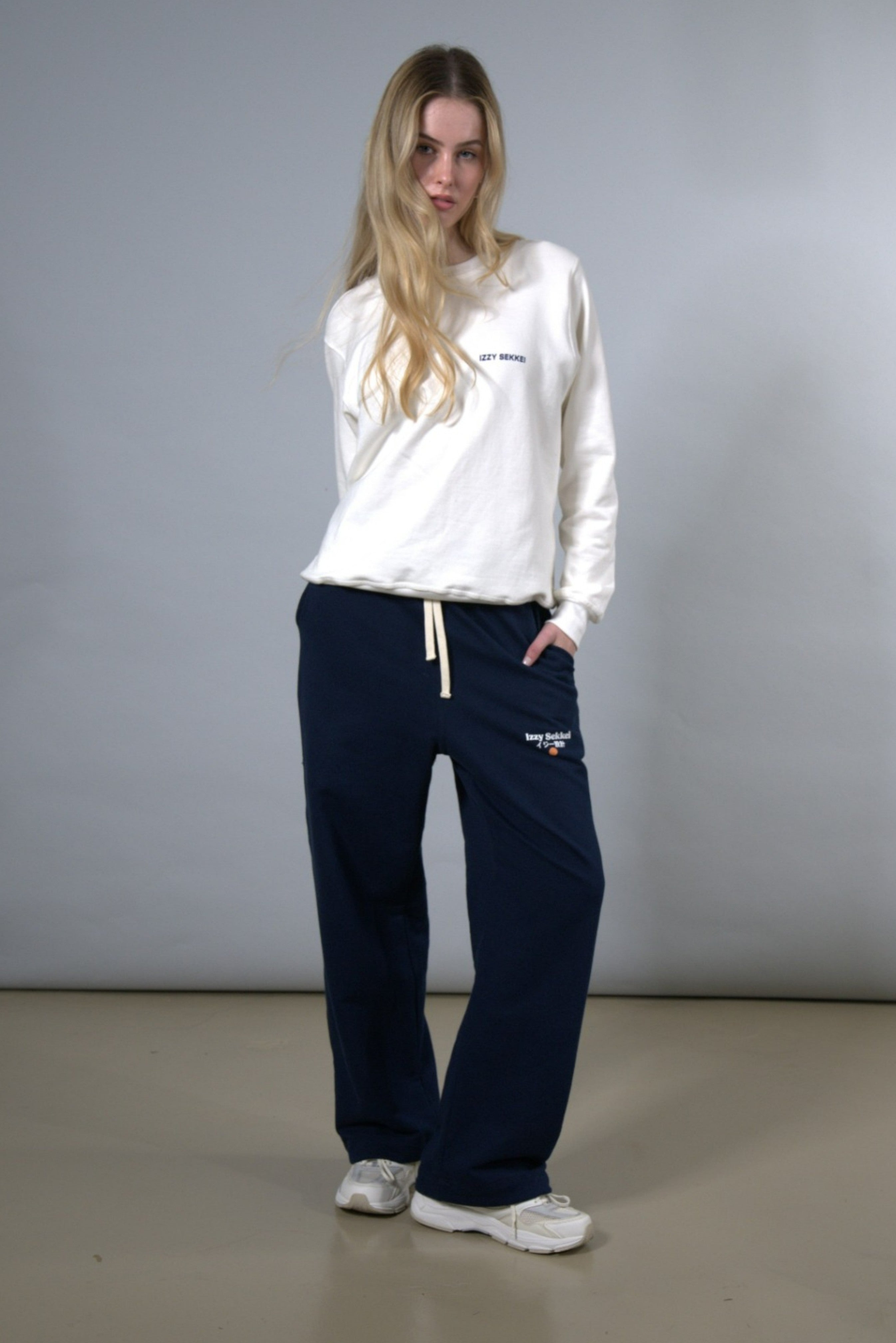 IZZY SEKKEI ATHLETICS SWEATSHIRT
